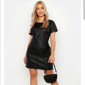 Cap sleeve shift dress - fake leather